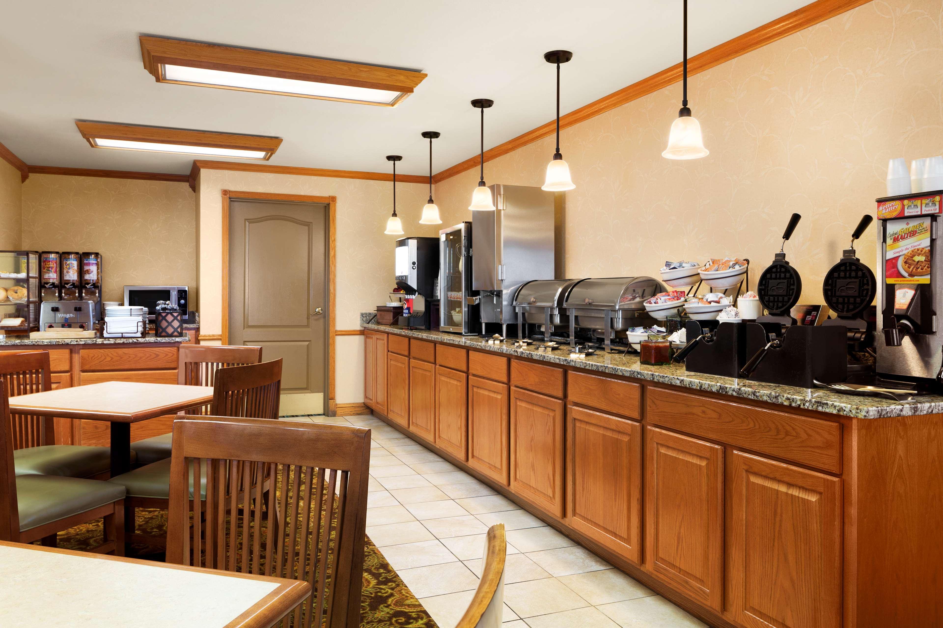 Country Inn & Suites By Radisson Kenosha - Pleasant Prairie Εξωτερικό φωτογραφία