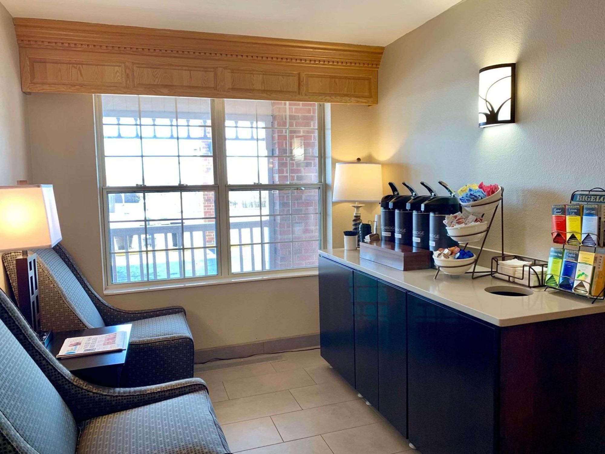 Country Inn & Suites By Radisson Kenosha - Pleasant Prairie Εξωτερικό φωτογραφία